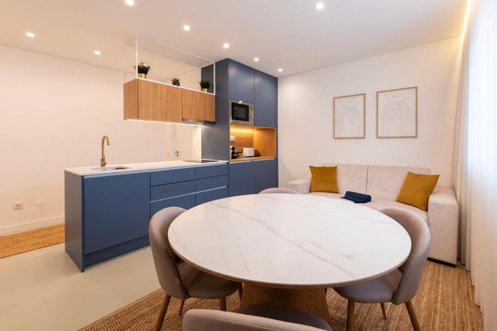 DoisPontoZero NAVY, Porto