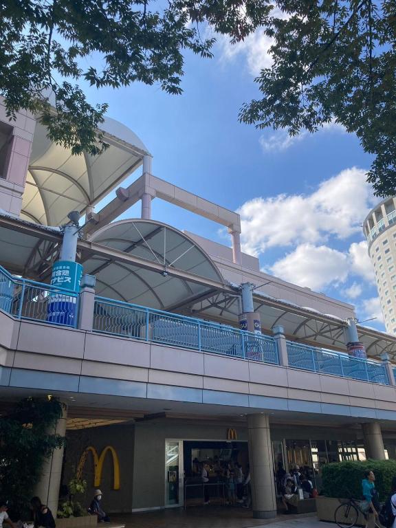 Tokyo Disney Resort 3 minutes by train, along Symbol Road, and plenty of commercial facilities!Free