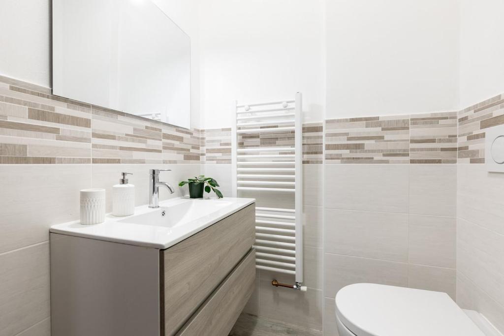 Pisa Cisanello Comfort Apartment by Casa Francesca - 4