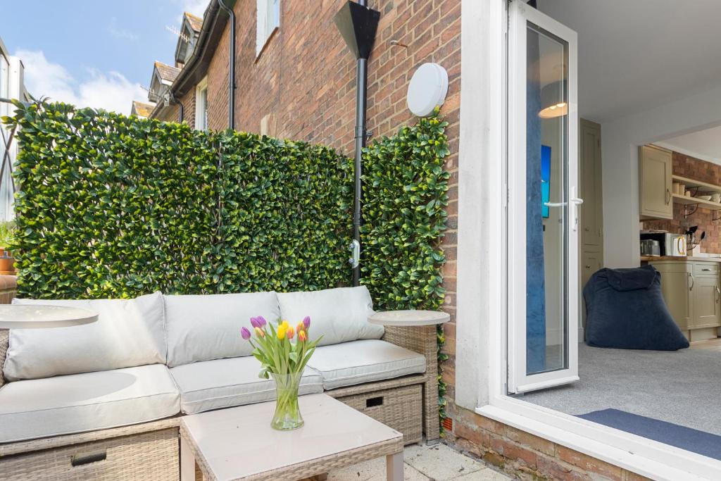 River Exe Hideaway - Balcony over the River, Exeter