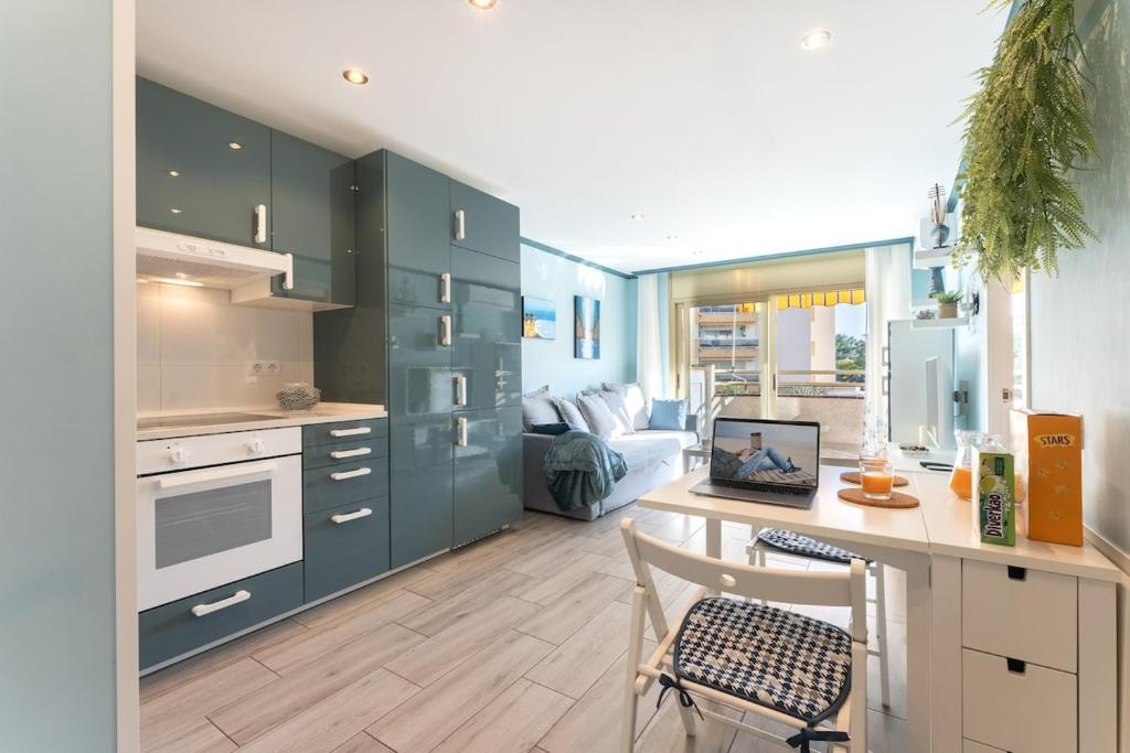 Salou-PrivateParking-Pool-2bed-PortAvntura-AA-WiFi16 - 1