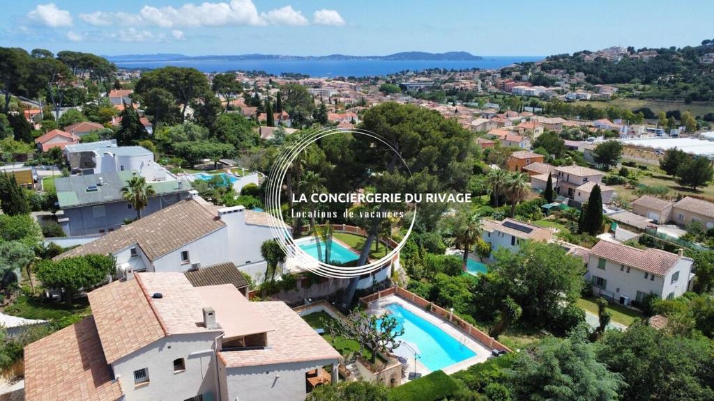 Villa Le Sud - Piscine - Vue dégagée et aperçu mer - 3
