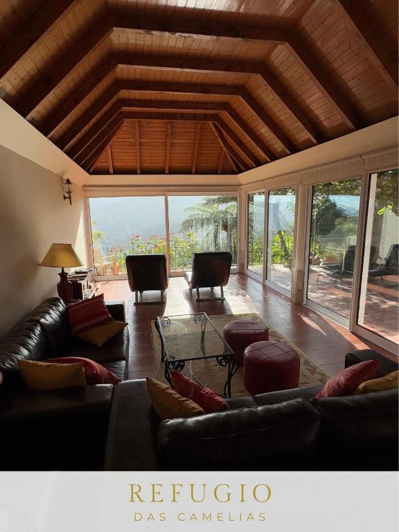 Refúgio das Camélias, Santana