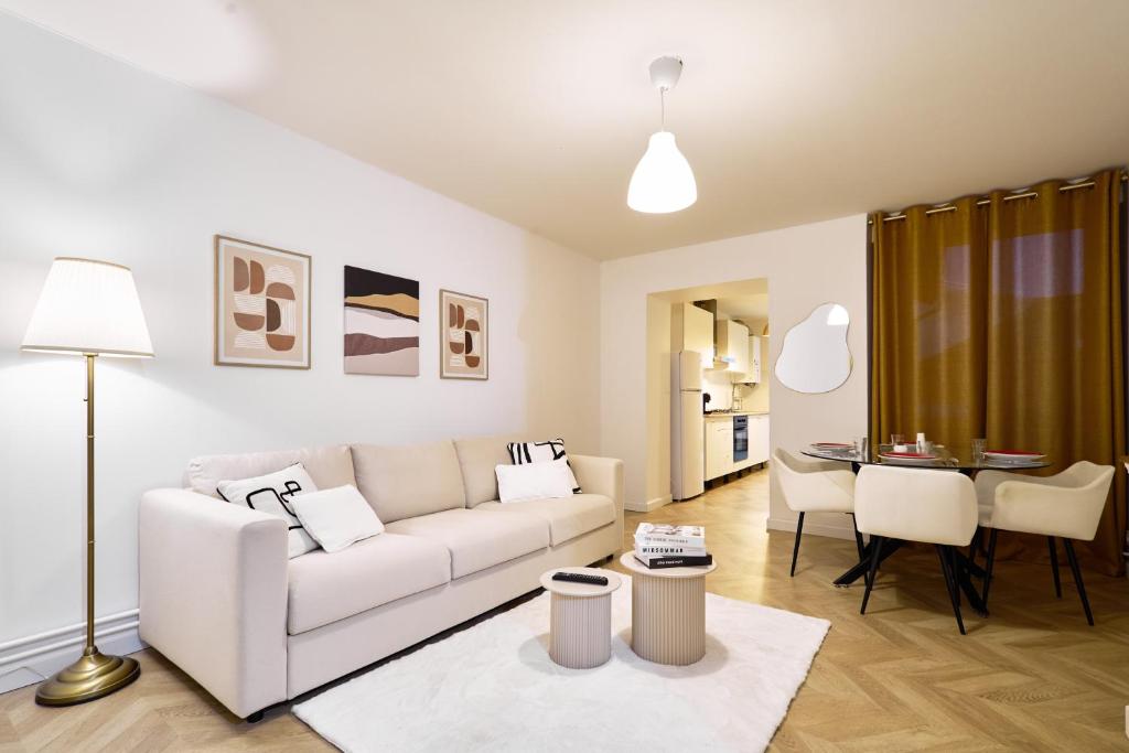 Magnifique Appartement dans le Centre-Ville de Reims, Proche de la Gare et des Commodités - 1