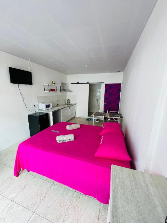 Studio Aute, Papeete