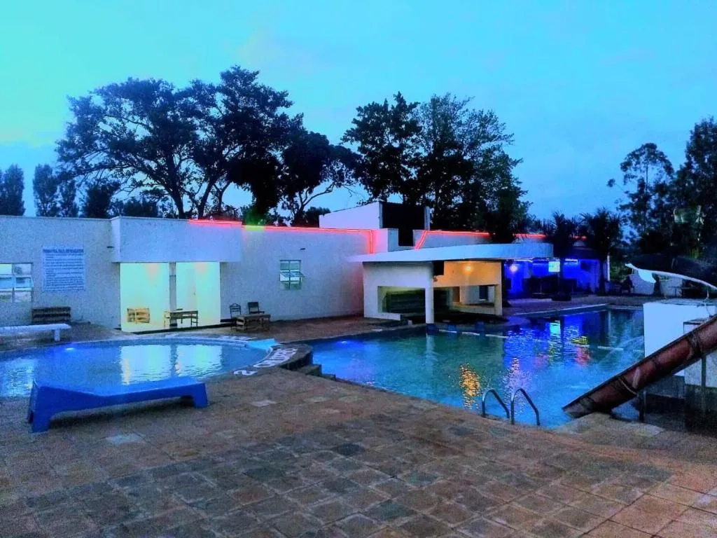 SILVER SLOPES RESORT AND SPA, hotel in Kagio
