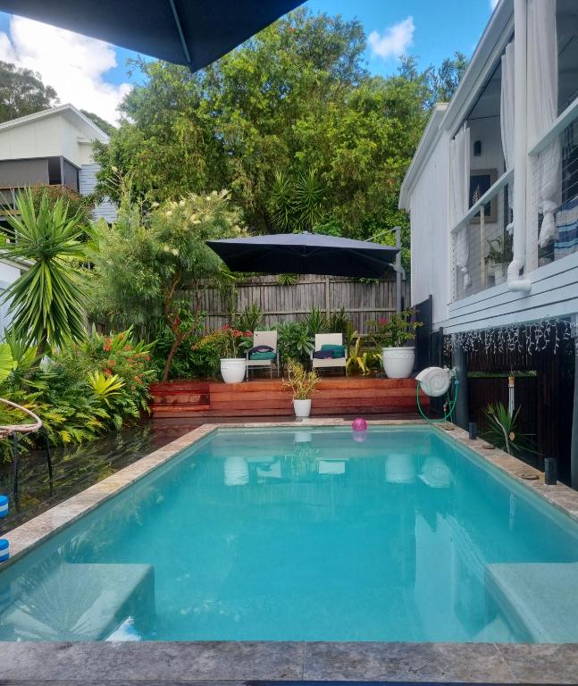 Tranquil Beach Getaway, Coolum Beach