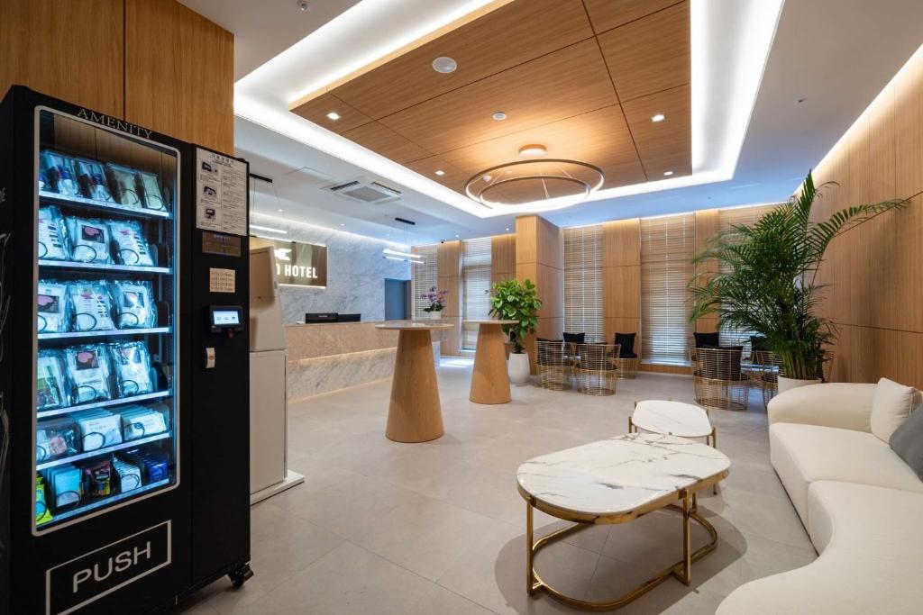 더 하운드 호텔 반달섬 2 대표 이미지