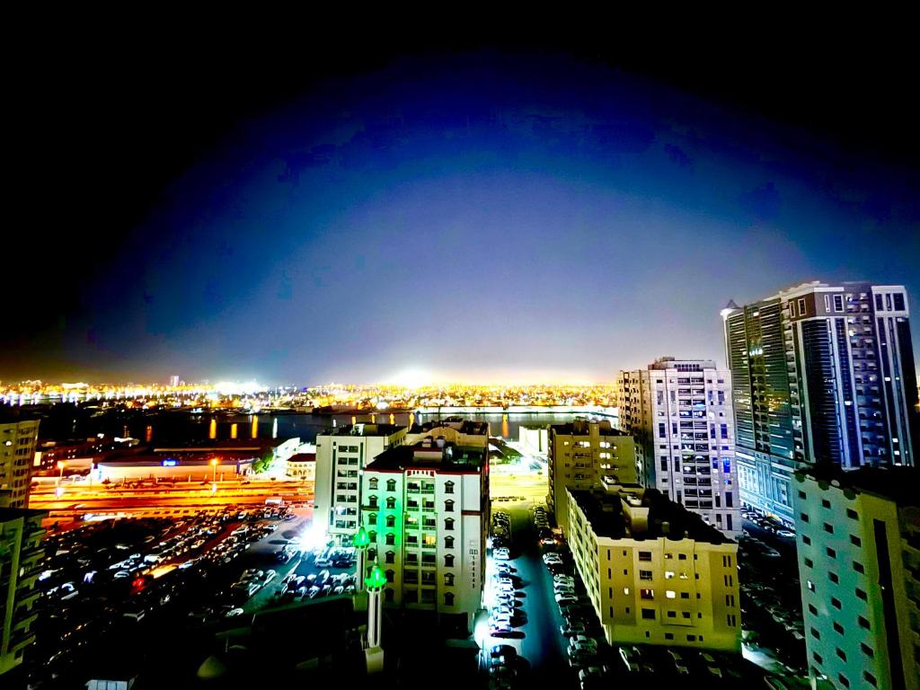 Stunning Studio Apartment With Sea View, Adžmán