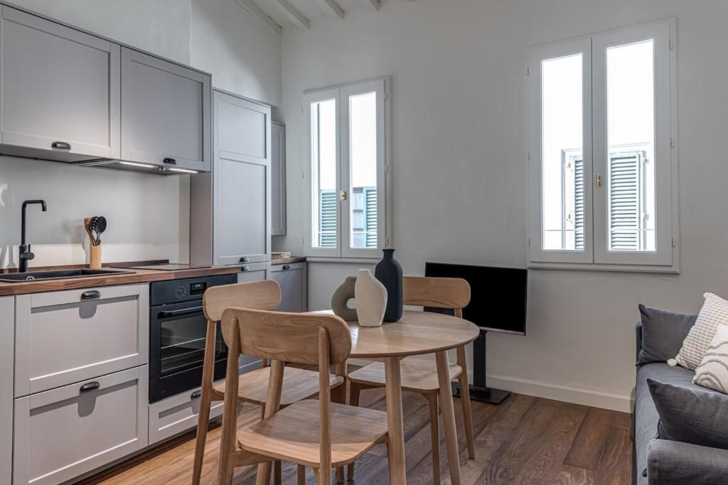 Gelso Due, Florencie