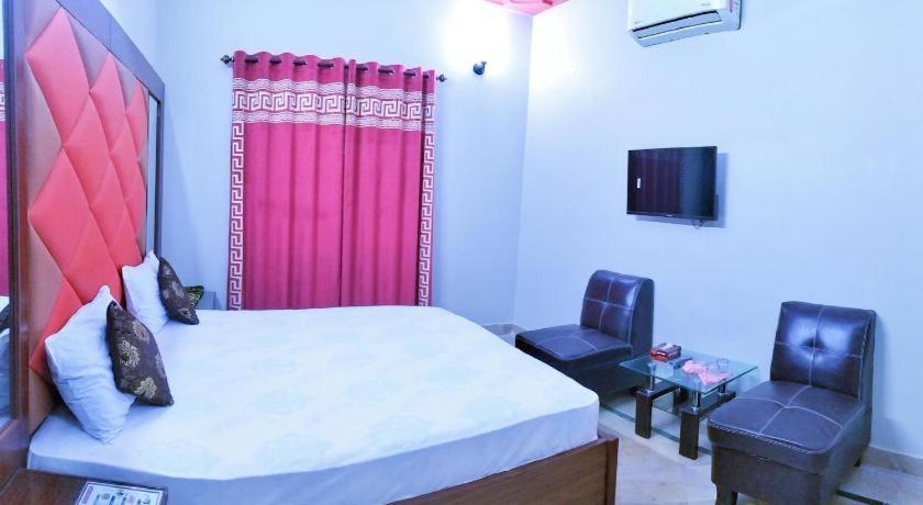 Subhan Inn, Karáčí