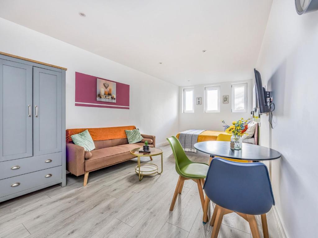 Stylish Studio Apartment, Portsmouth