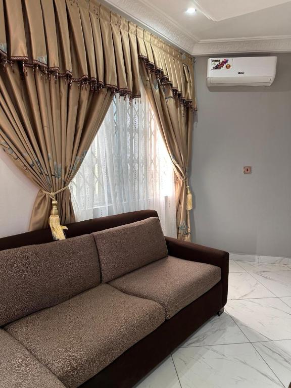 Luxurious apartment rental, Gbawe