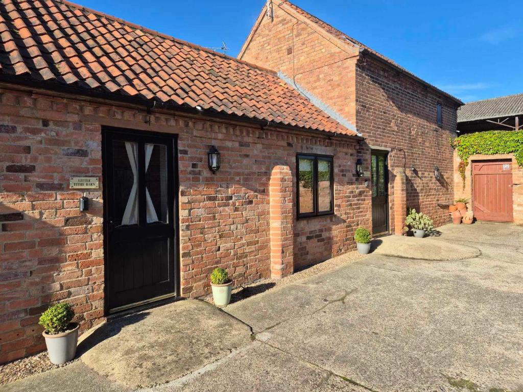 Lodge Barns, Fiskerton