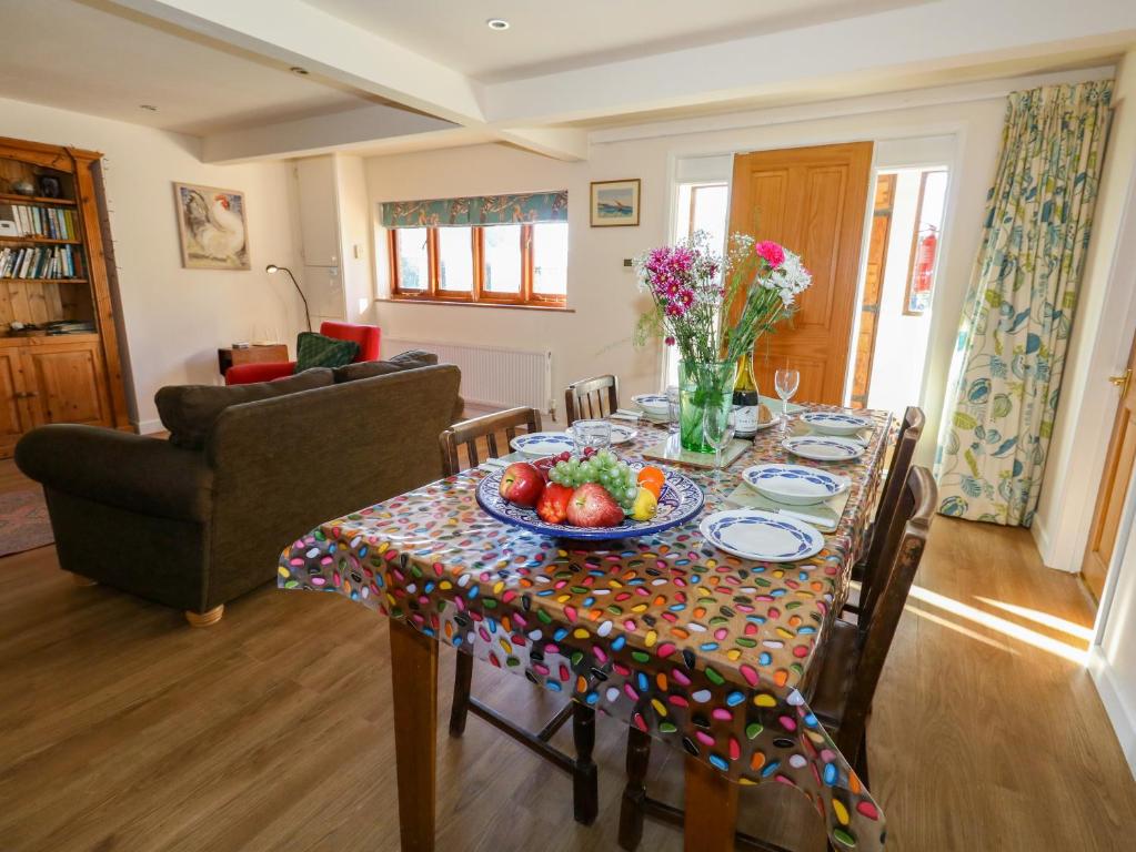 The Old School Cottage photo 8