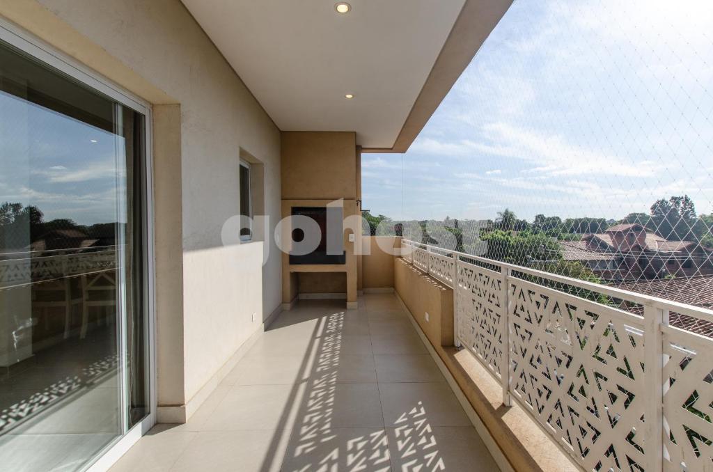 Spacious and elegant 3 bed apt in Villa Morra - 5
