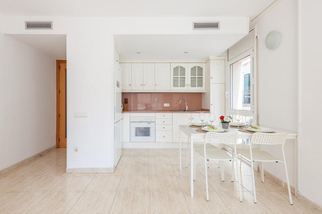 Nova Apartment by Hello Homes Sitges - 3