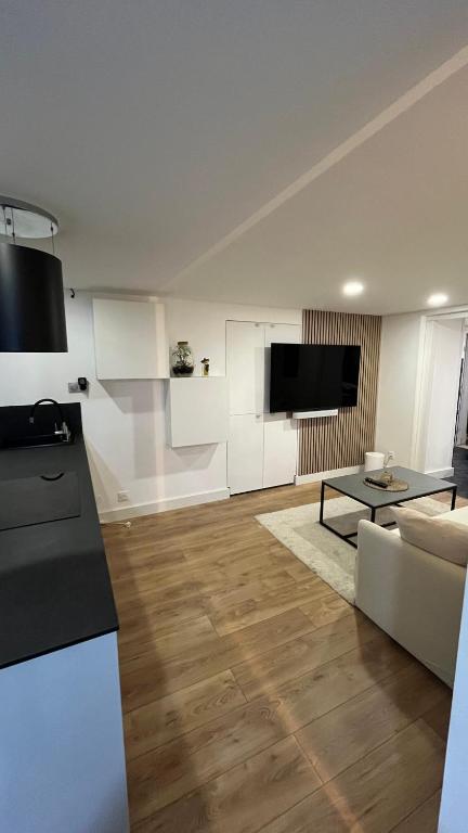 Appartement au port de Nice, proche des plages - 2