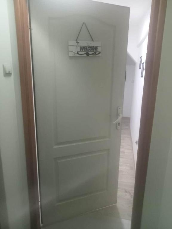 Small low cost studio Dorcol - 3