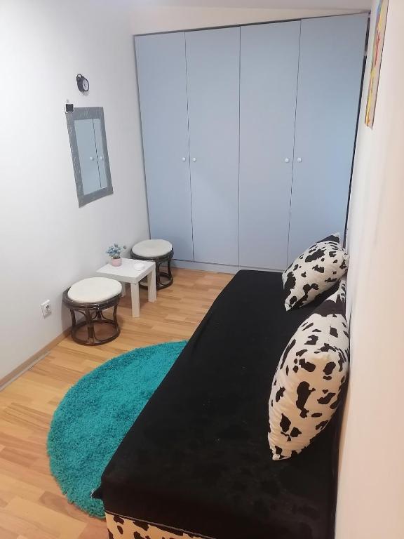 Small low cost Dorcol, Bělehrad