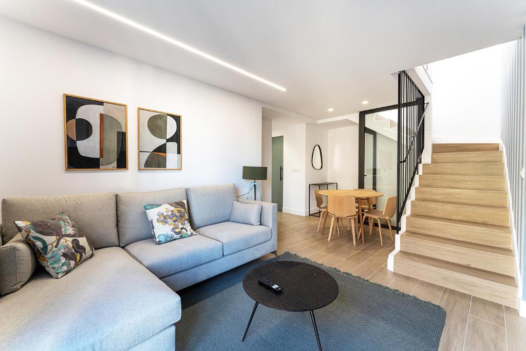 GALIHOST - Apartamentos Carmucha y Benito, Villanueva de Arosa