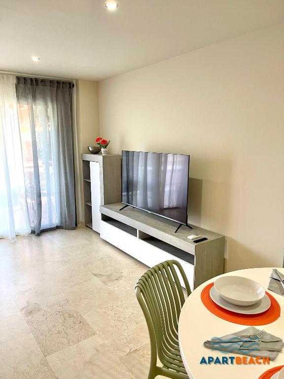 APARTBEACH y SANCHO ABARCA PRIVILEGE - 3