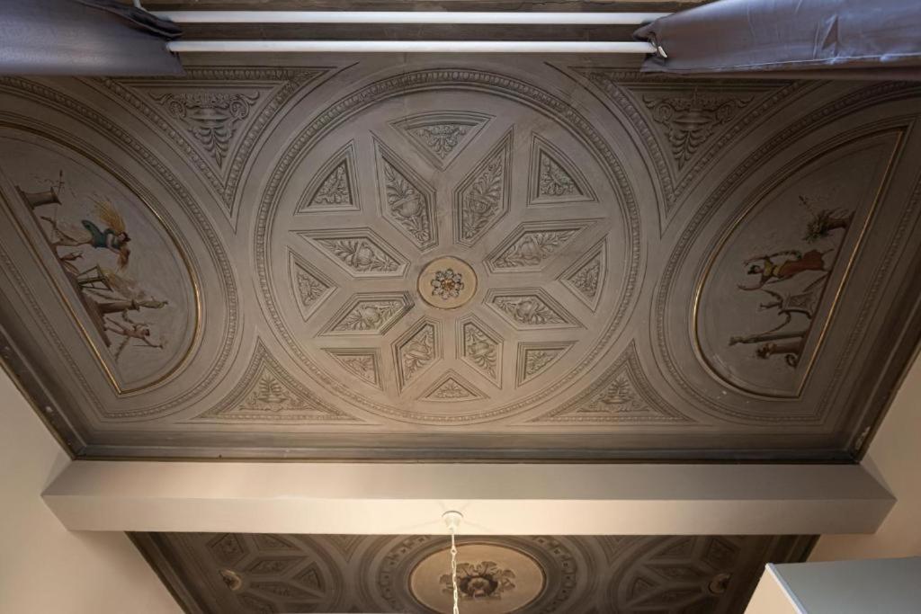 DUE TORRI PALACE - BOLOGNACENTRO LUXURY Rooms - 3