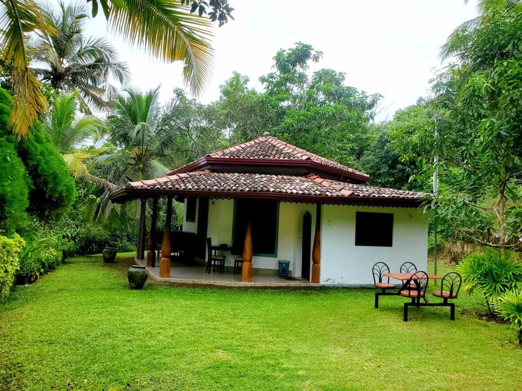 jargoon paradise -private space, Unawatuna