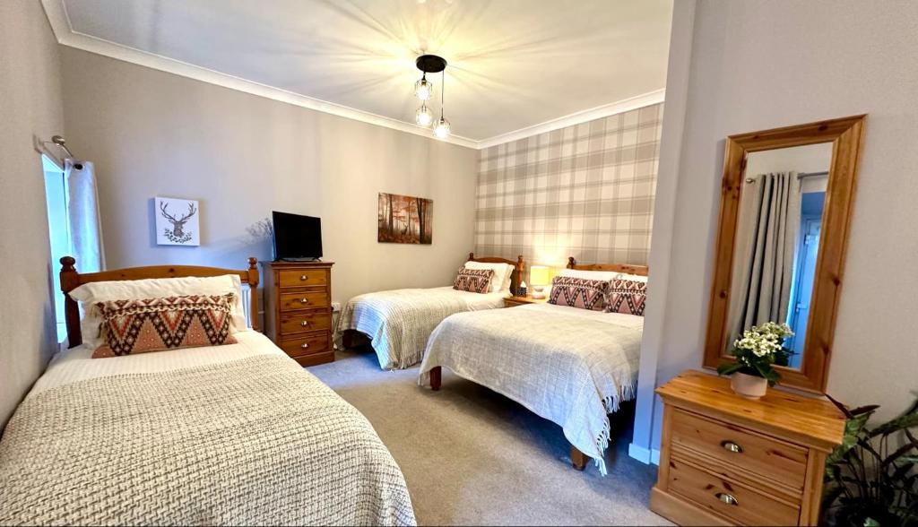 Beechtree Cottage, Ardle Family Room, Kirkmichael, Kirkmichael