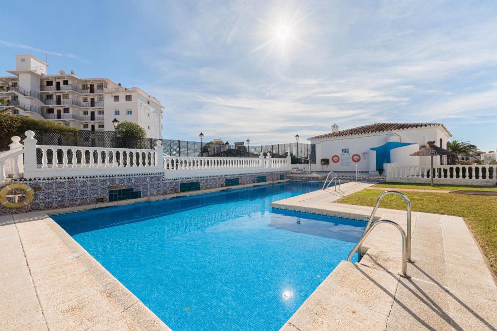 Cosy apartment in Verano Azul - 2