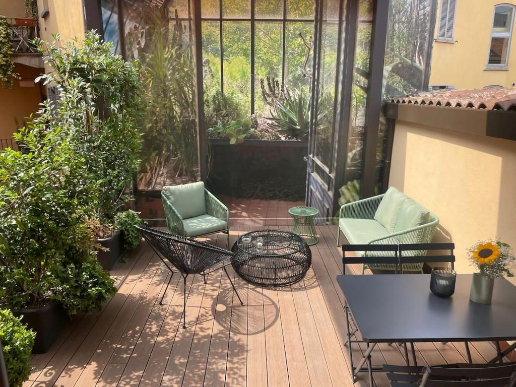 OLIVE GARDEN Stylish Studio with cozy terrace - 5