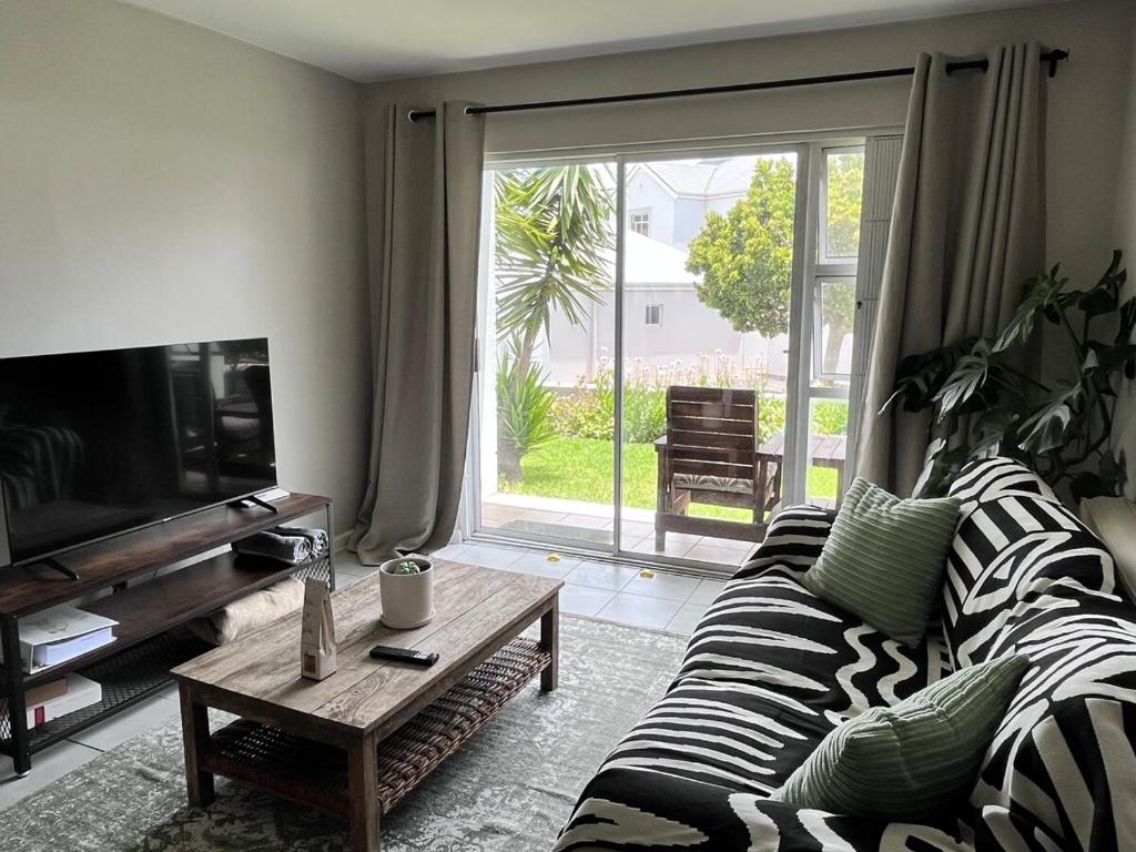 Hout Bay Haven - close to beach and shops, Hout Bay