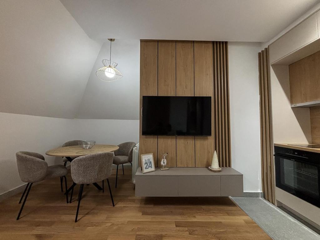 Montagna Apartments - 5