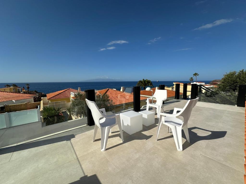 Ocean Vibes with sea view and private heated pool - 3