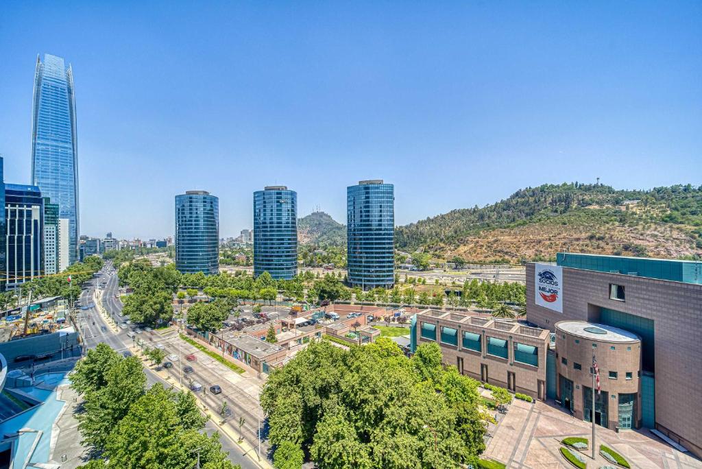 Alto Vitacura II - AC & City Views - 2