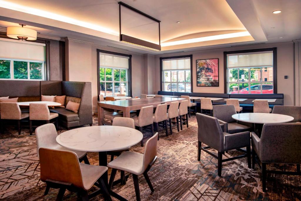 Residence Inn by Marriott Alexandria Old Town/Duke Street