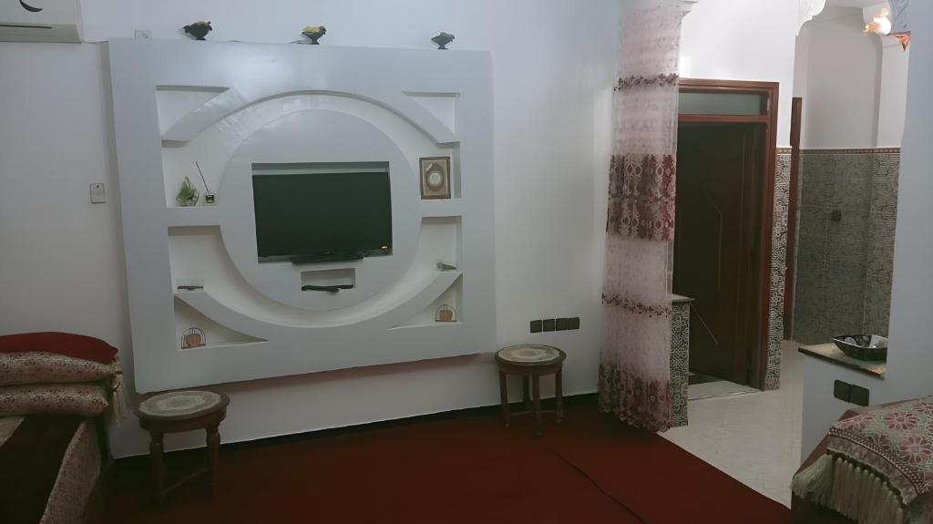 Spacious Apt - Near Airport - Perfect for Groops!, Marakéš