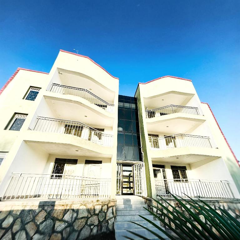 Dutus ApartHotel Entebbe, Entebbe