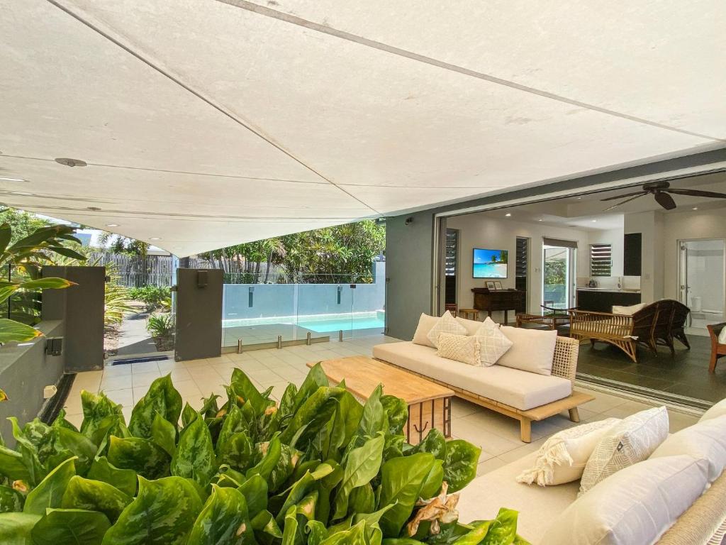 Essence Beachfront Retreat, Horseshoe Bay