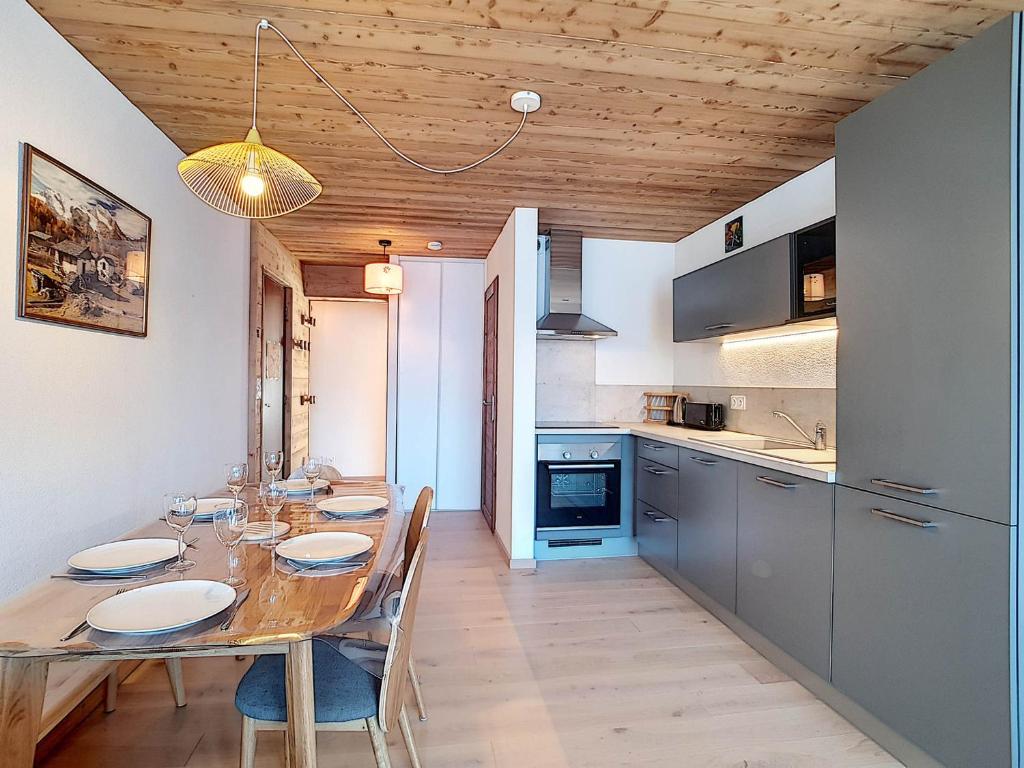 La Clusaz - Appartement 6 pers, balcon sud, casier à skis - FR-1-818-4 - 4