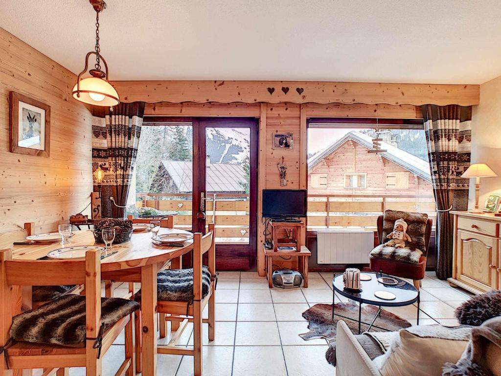 À La Clusaz, superbe appart 35m² pour 4 pers avec balcon au sud - FR-1-818-64 - 1