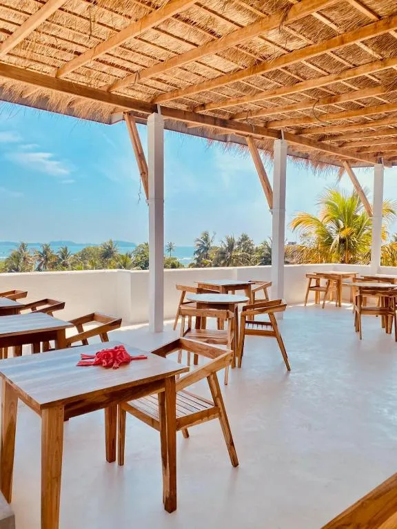 KOMOREBI Weligama, hotel in Weligama