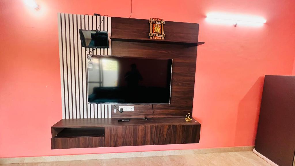 Indu resid, Váránasí