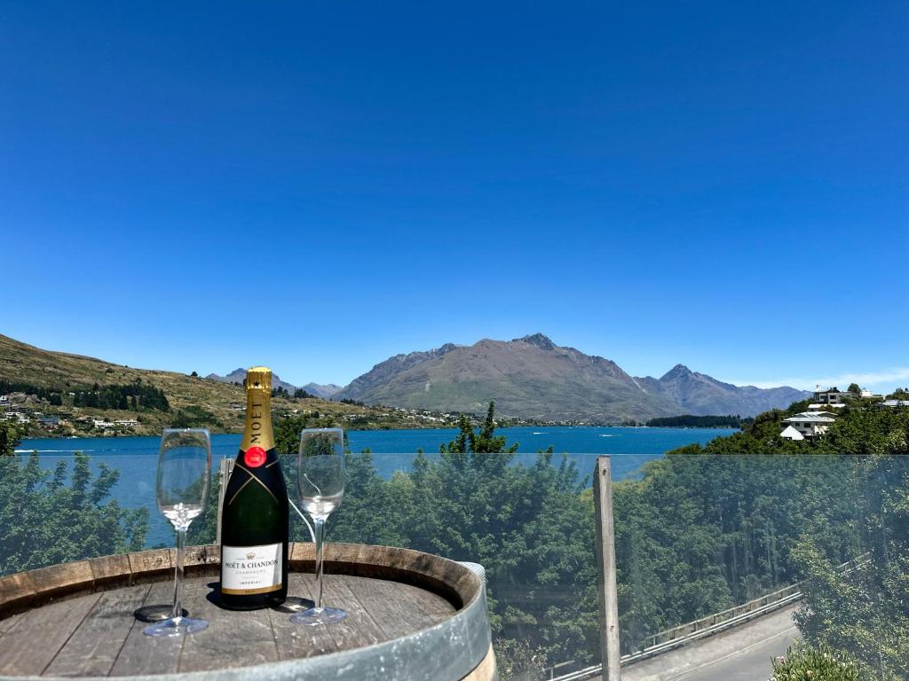 - Te Aroha Lakeview -, Queenstown