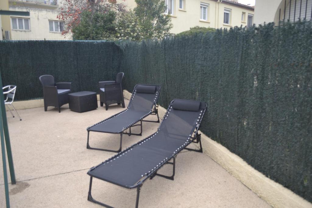 Appartement rez-de-jardin proche du centre ville et de la cure - 5