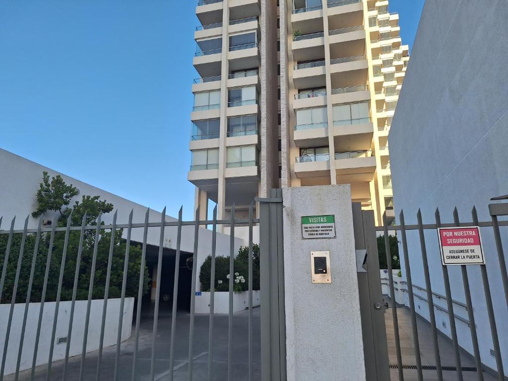 Edmundo Eluchans plaza 2066 Reñaca - 3