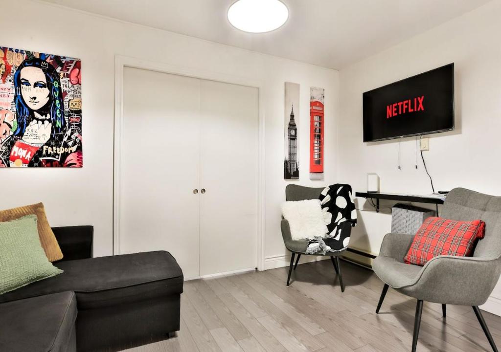 Facilities, 100 METERS to METRO BEAUDRY - FULL APARTMENTS - 1 minute walk to the FAMOUS ST CATHERINE STREET - FA in Montreal (QC)