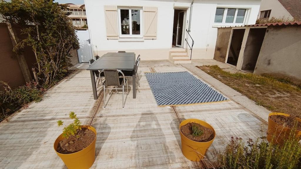 Agréable maison avec jardin à 100m de la plage - 1