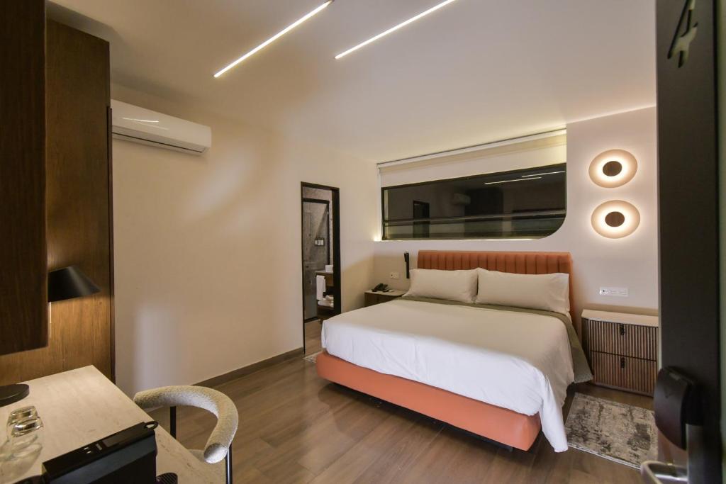Expo Satelite 2750 Hotel & Suites - 3