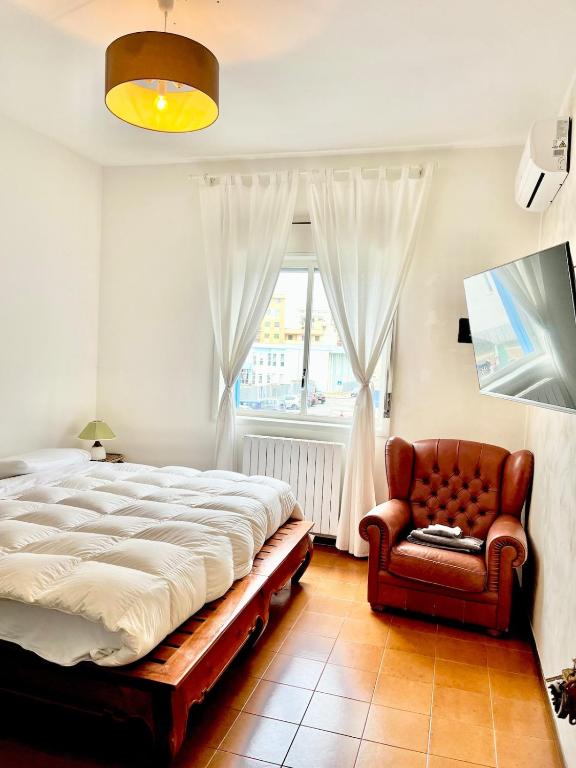 Fully Equipped Home - 4